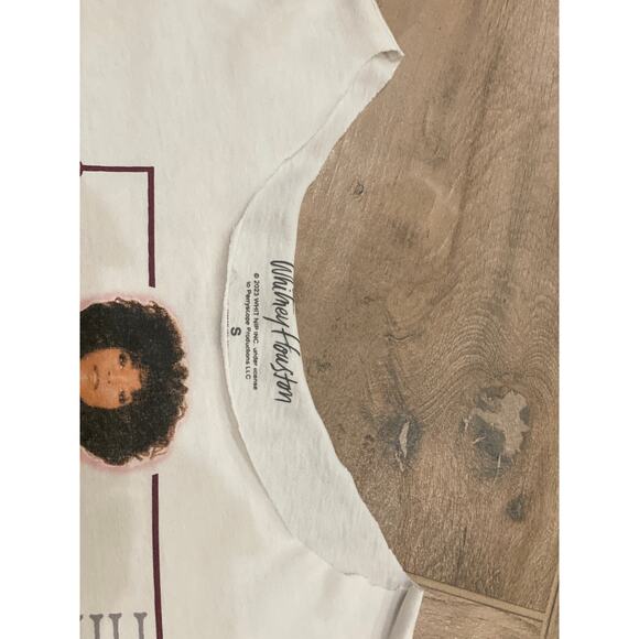 Whitney Houston T-Shirt Women’s Small White The Moment of Truth 1987 Tour - Picture 4 of 6